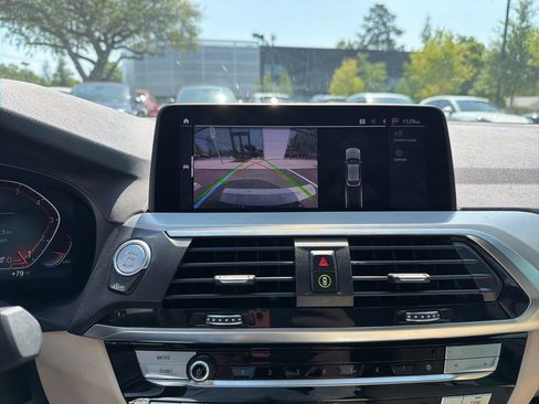 Used 2020 BMW X4 xDrive30i w/ Driving Assistance Package AWD/4WD image 5