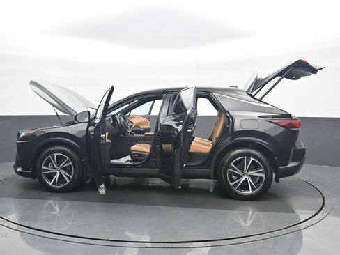 Used 2024 Lexus RX 350 Premium w/ Accessory Package (Z1) AWD/4WD image 37