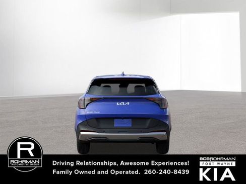 New 2026 Kia Sportage EX image 5