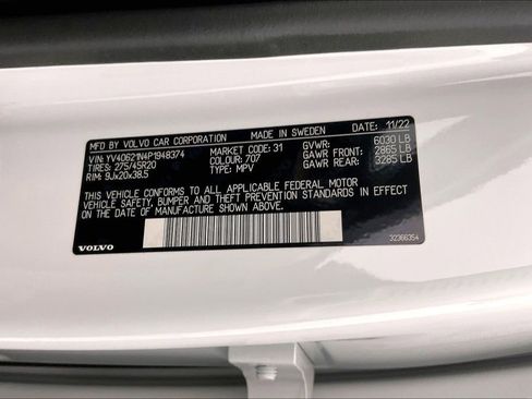 Used 2023 Volvo XC90 B6 Plus image 45