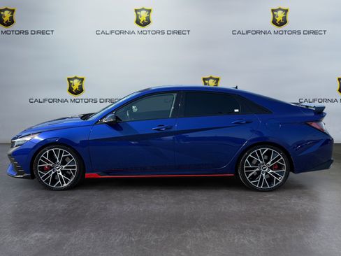 Used 2022 Hyundai Elantra N w/ Preferred Accessory Package FWD image 2