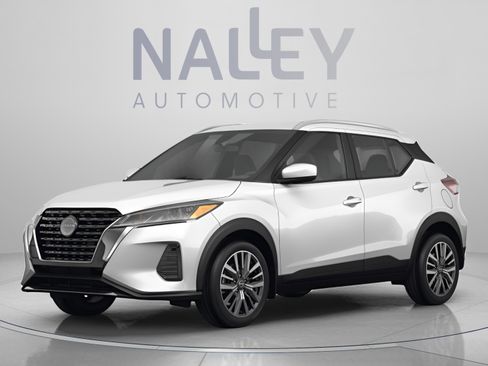 Used 2023 Nissan Kicks SV FWD image 1