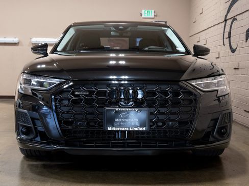 Used 2023 Audi A8 L 3.0T w/ Luxury Package image 12