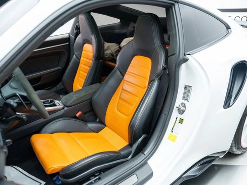 Used 2022 Porsche 911 Turbo S image 24