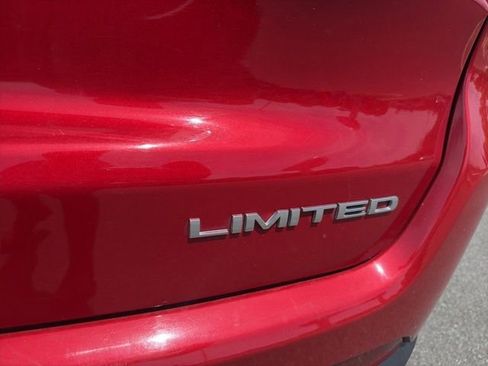 Used 2025 Jeep Compass Limited AWD/4WD image 8