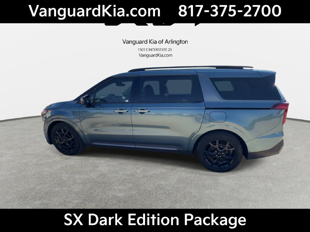 Used 2026 Kia Carnival SX w/ SX Dark Edition Package FWD image 7