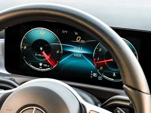 Used 2022 Mercedes-Benz A 220 image 18