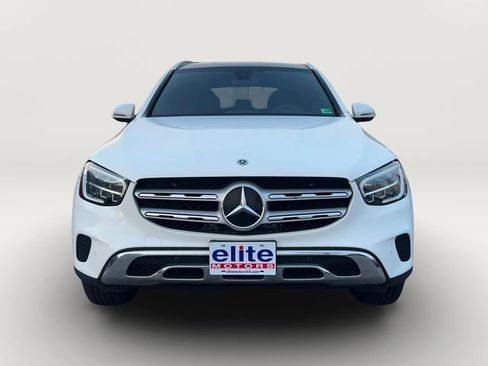 Used 2021 Mercedes-Benz GLC 300 4MATIC image 2