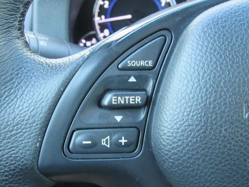 Used 2010 INFINITI G37 Convertible w/ Premium Pkg image 26