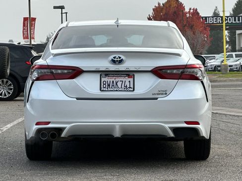 Used 2021 Toyota Camry XSE image 7