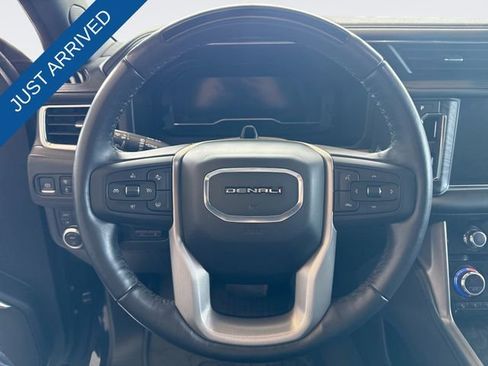 Used 2024 GMC Yukon XL Denali w/ Denali Reserve Package image 14