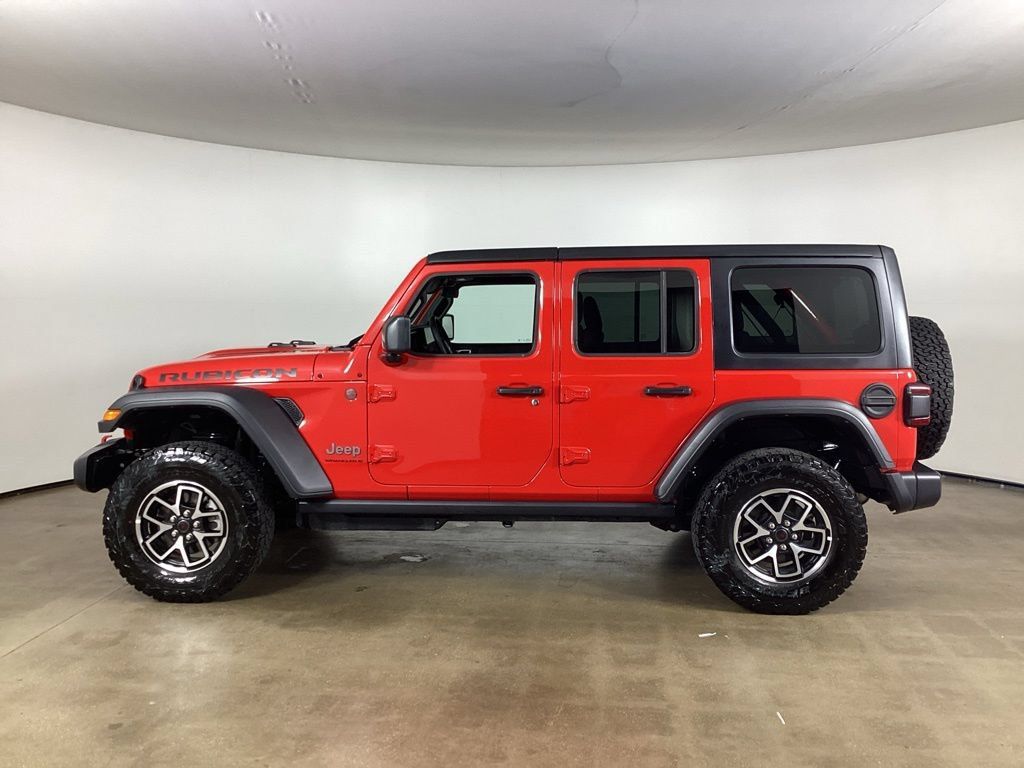 Used 2026 Jeep Wrangler Unlimited Rubicon AWD/4WD image 8