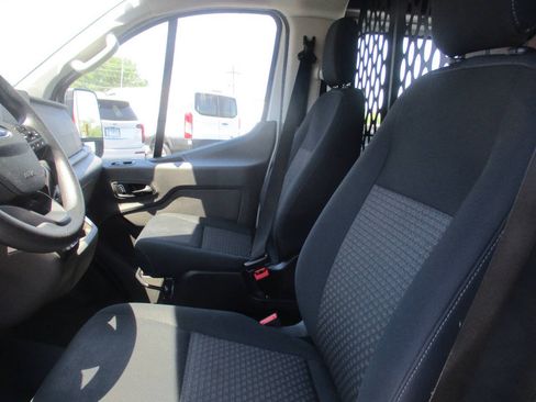 Used 2025 Ford Transit 250 Low Roof w/ Exterior Upgrade Package RWD image 15