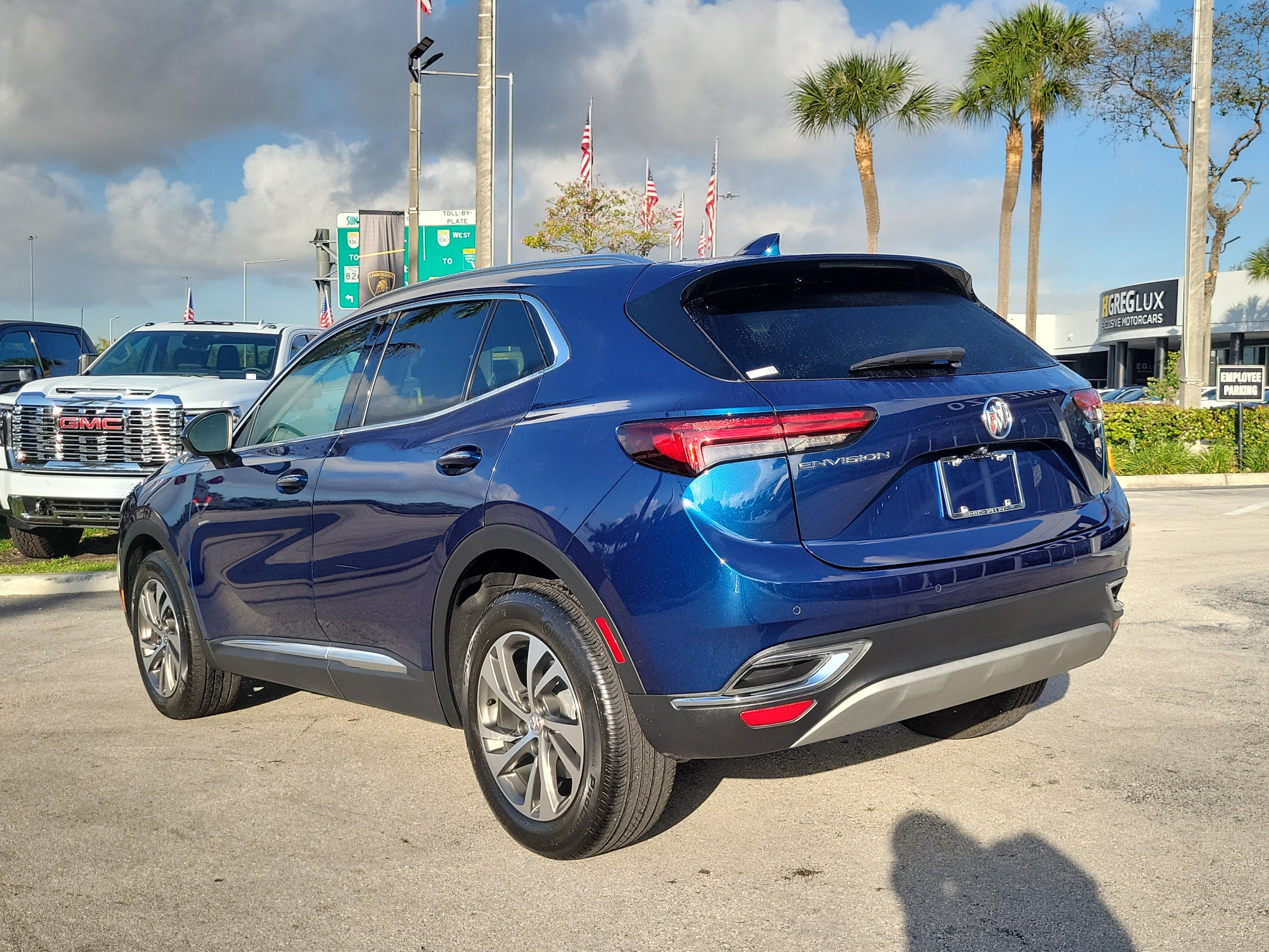Used 2023 Buick Envision Essence FWD image 7