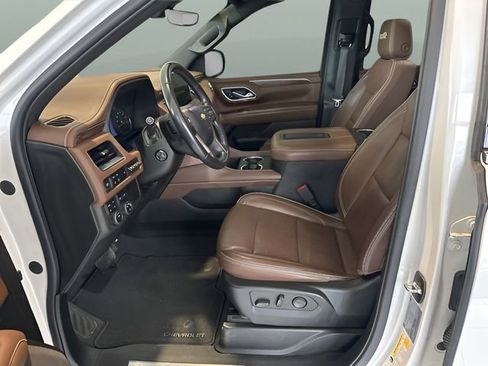 Used 2021 Chevrolet Suburban High Country image 8