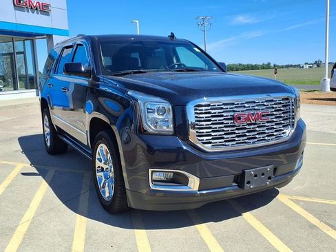 Used 2018 GMC Yukon Denali w/ Open Road Package AWD/4WD image 31