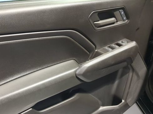 Used 2024 Chevrolet Colorado Trail Boss w/ Advanced Trailering Package AWD/4WD image 16