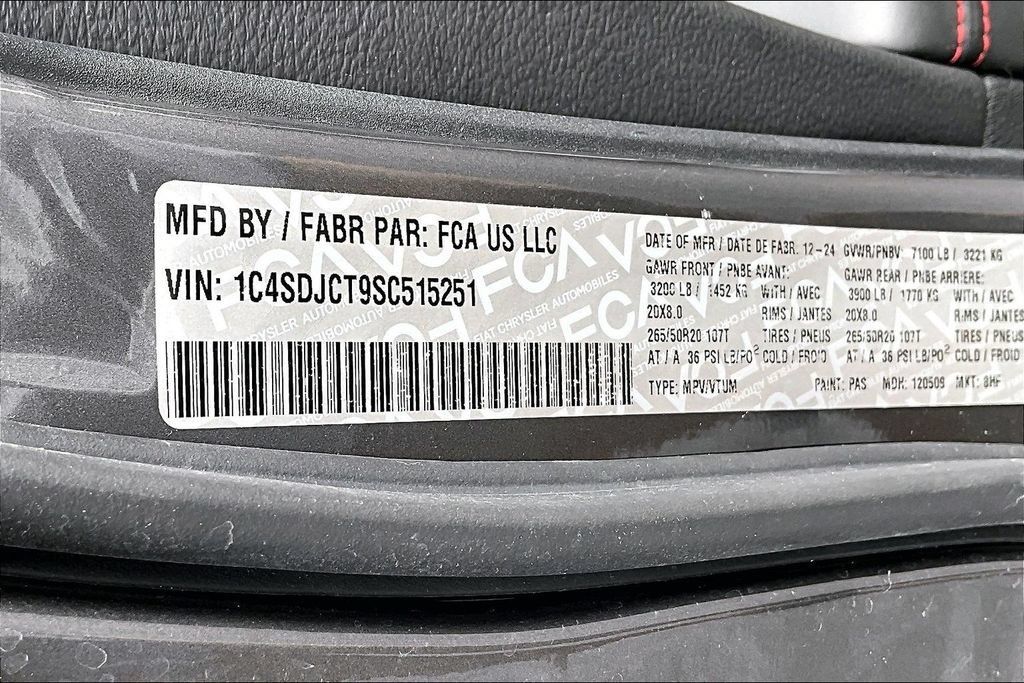 Used 2025 Dodge Durango R/T AWD/4WD image 19