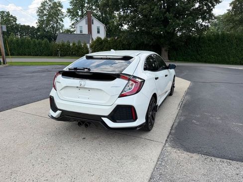 Used 2018 Honda Civic Sport image 3