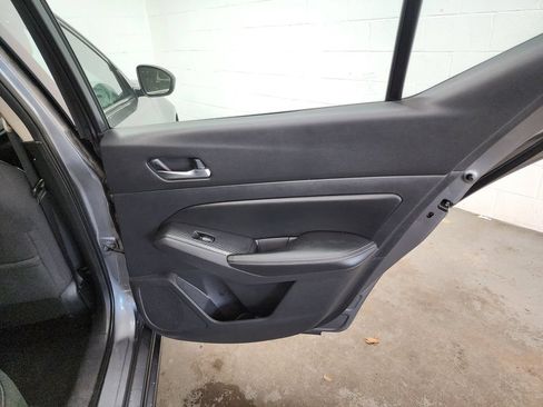 Used 2020 Nissan Altima 2.5 S FWD image 28