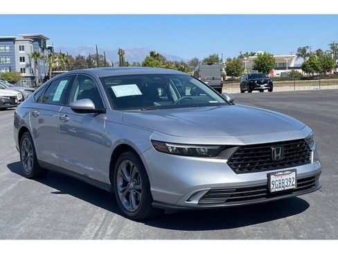 Certified 2023 Honda Accord EX image 8