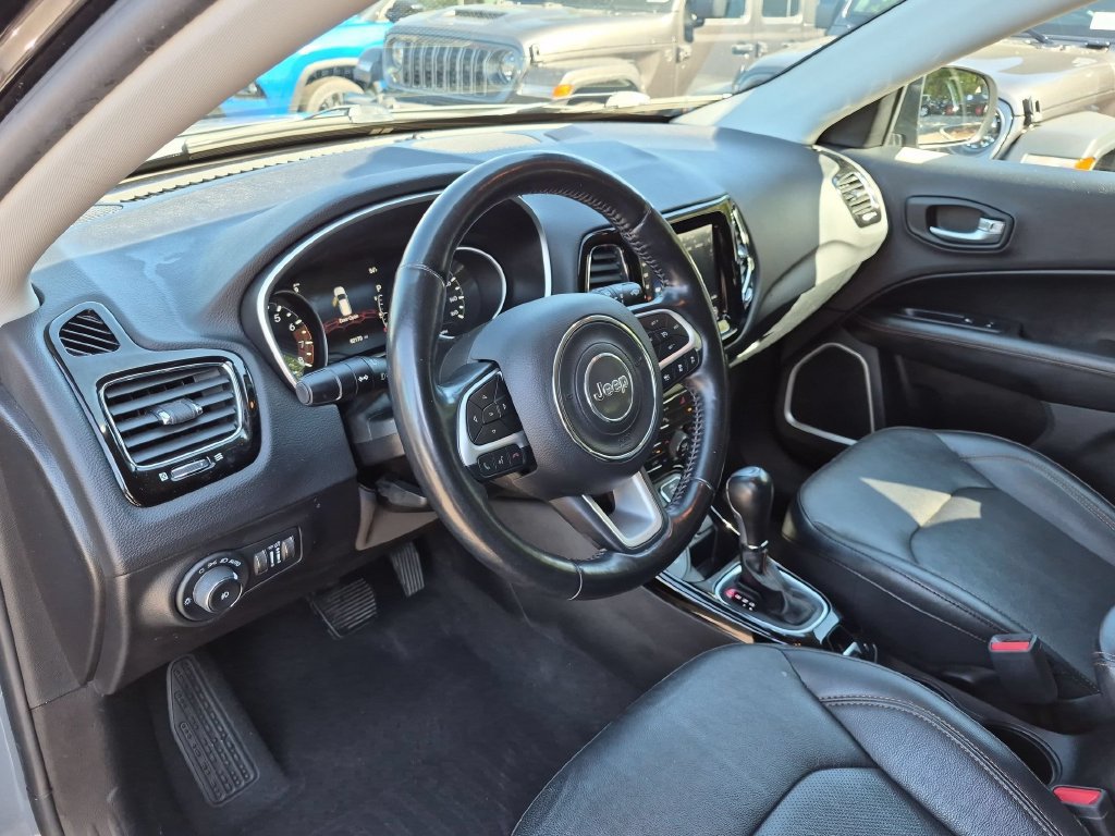 Used 2021 Jeep Compass Limited AWD/4WD image 12