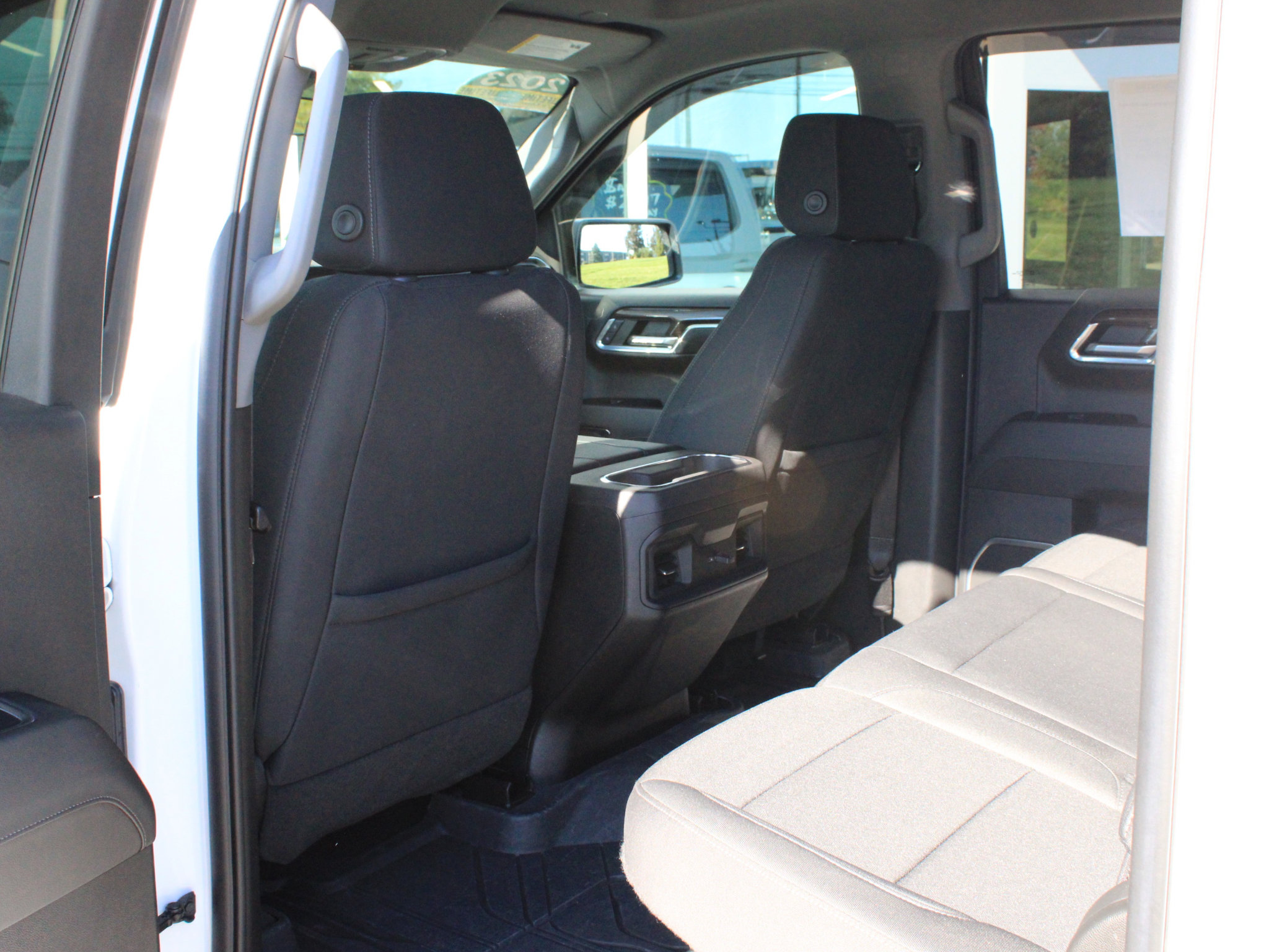 Used 2023 Chevrolet Silverado 1500 RST w/ Convenience Package II AWD/4WD image 32