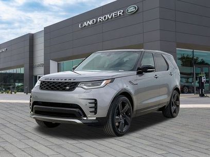 New 2025 Land Rover Discovery Dynamic SE