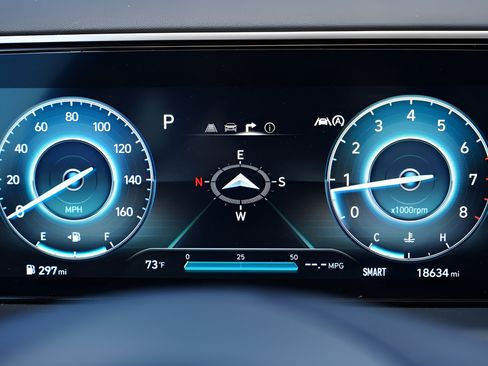 Certified 2024 Hyundai Tucson Limited AWD/4WD image 32