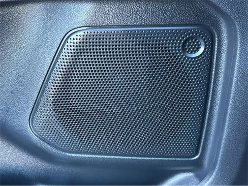 Used 2020 Ford Escape SE image 36