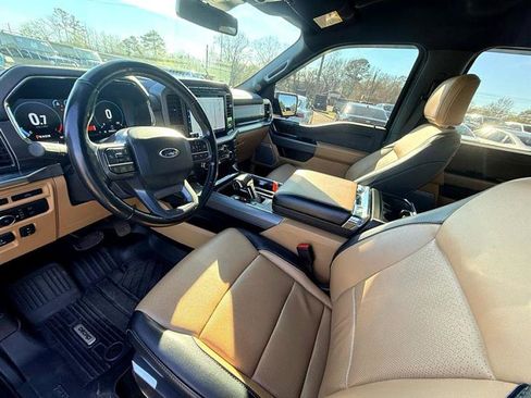 Used 2022 Ford F150 Lariat w/ Equipment Group 502A High image 17