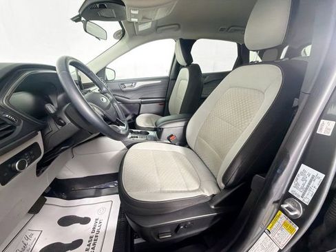 Used 2023 Ford Escape Active AWD/4WD image 19