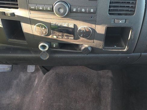 Used 2013 GMC Sierra 1500 SLE image 9