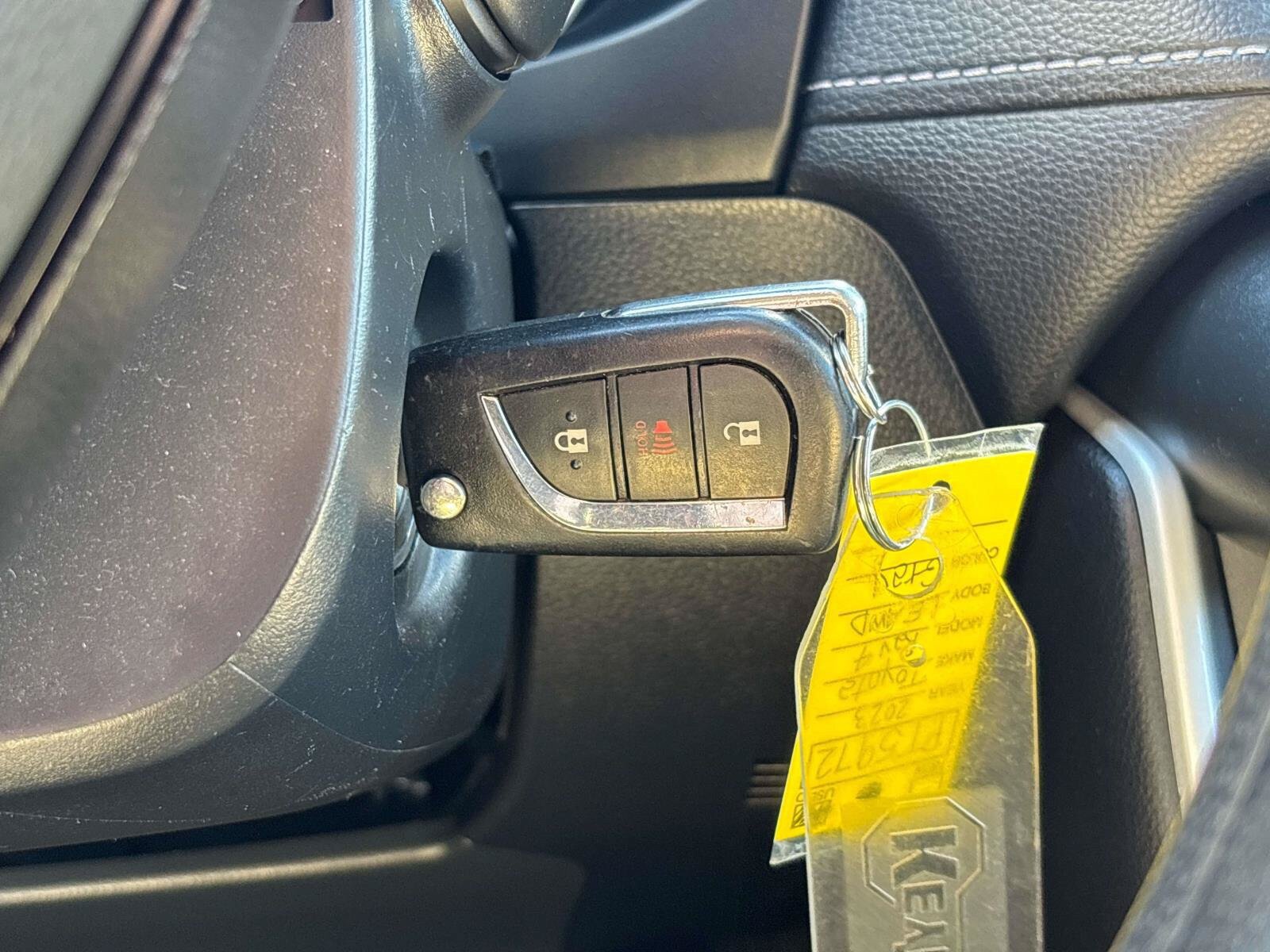 Used 2023 Toyota RAV4 LE AWD/4WD image 22