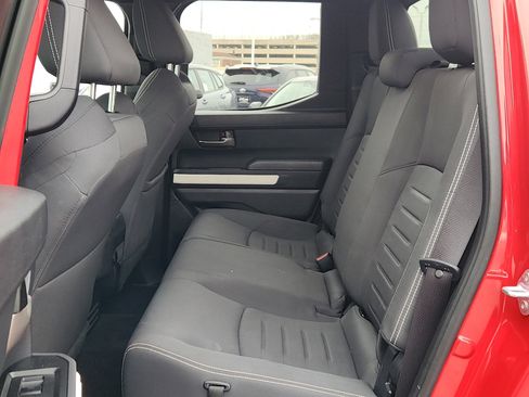 Used 2024 Toyota Tacoma TRD Off-Road image 23