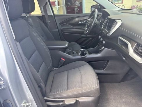 Used 2022 GMC Terrain SLE w/ Driver Convenience Package AWD/4WD image 19