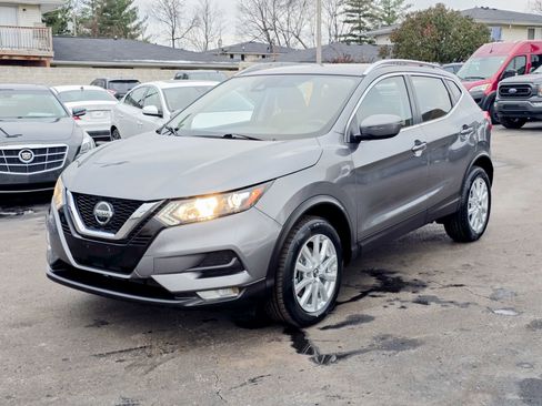 Used 2022 Nissan Rogue Sport SV image 8