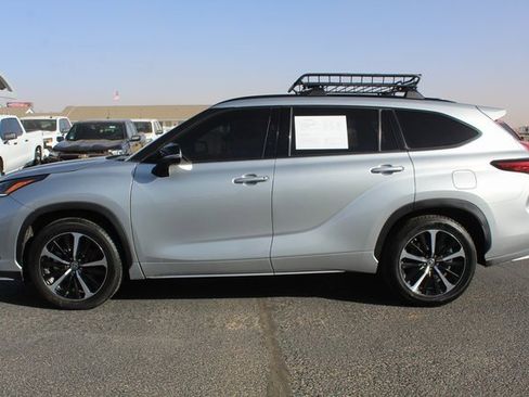 Used 2021 Toyota Highlander XSE image 10