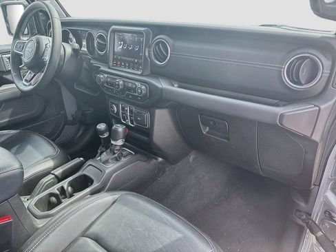 Certified 2023 Jeep Wrangler Unlimited Sahara AWD/4WD image 32