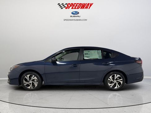 Used 2025 Subaru Legacy Premium AWD/4WD image 4