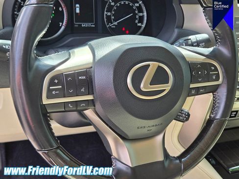 Used 2020 Lexus GX 460 Premium w/ Premium Package image 19