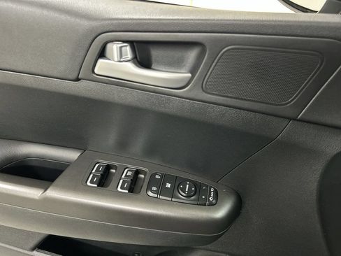 Used 2022 Kia Sportage LX w/ LX AWD Value Edition Package image 11