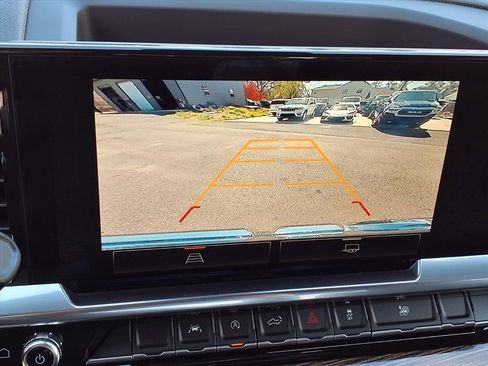 Used 2023 GMC Sierra 1500 Elevation image 23