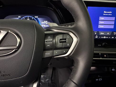 Used 2025 Lexus RX 350 FWD w/ Technology Package image 29