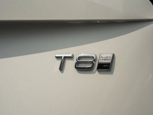 New 2026 Volvo XC90 T8 Plus image 7