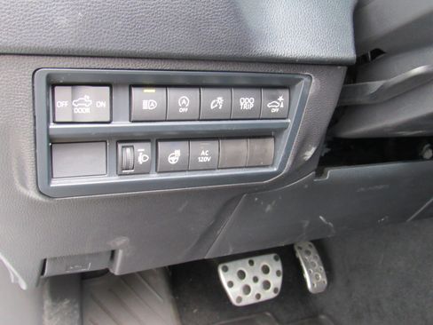 Used 2025 Toyota Tundra SR5 w/ TRD Rally Package AWD/4WD image 16