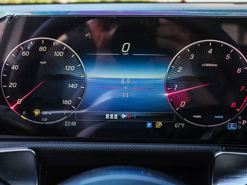 New 2026 Mercedes-Benz GLB 250 4MATIC image 24