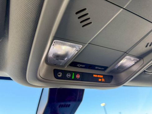 Used 2024 Chevrolet Equinox LT image 25