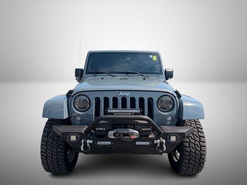 Used 2015 Jeep Wrangler Unlimited Sahara w/ Connectivity Group AWD/4WD image 7