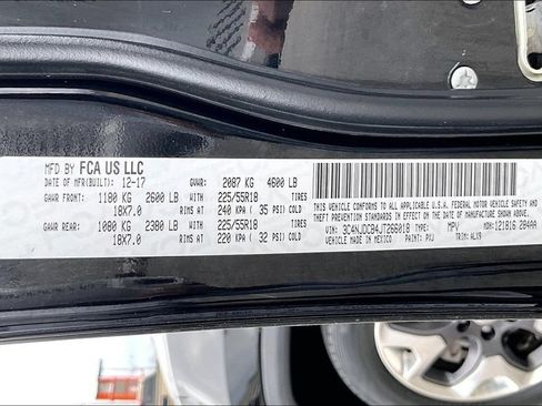 Used 2018 Jeep Compass Limited AWD/4WD image 33